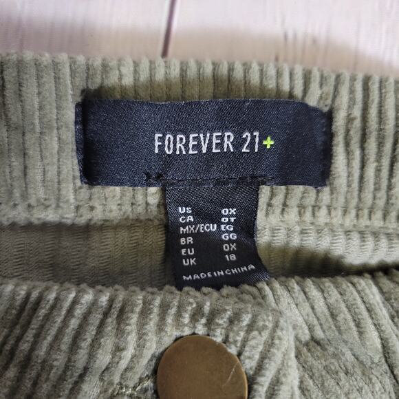 Forever 21+ Corduroy Skirt Sage Green Gold Buttons Women Plus 0X Stretch Pockets - Picture 3 of 3